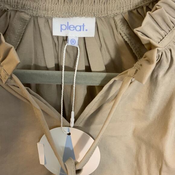 Pleat. Blair Blouse Taupe - Picture 4 of 5